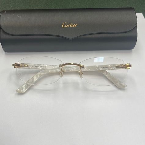 Unique Cartier eye wear glasses 18k yellow gold Cartier Eyeglasses For Women, Cartier Glasses Women, Cartier Glasses Woman, Cartier Glasses, Cartier Accessories, Accessories Aesthetic, Luxurious Life, Fashion Eye Glasses, Closet Organizer