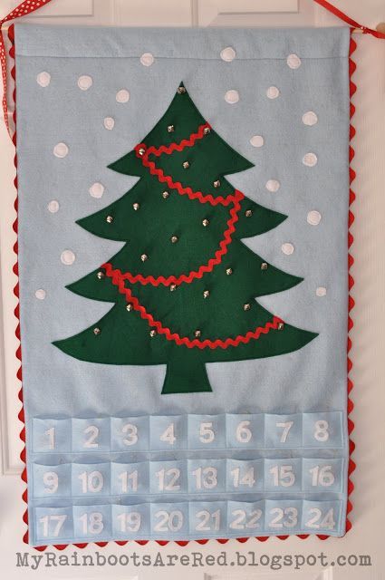 The excitement level is high over here.    Not that it needed any helping, with Christmas just 25 days away, but I finished this advent cal... Advent Calendar Pattern, Felt Advent Calendar, Homemade Advent Calendars, Fabric Advent Calendar, Christmas Tree Advent Calendar, Wooden Advent Calendar, Advent Calendars For Kids, Advent Calenders, Calendar Ideas