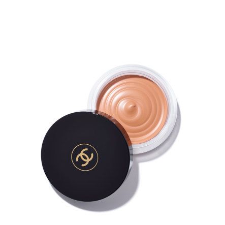 Chanel Soleil Tan De Chanel Bronzing Makeup Base | Shop now on @violetgrey https://www.violetgrey.com/product/soleil-tan-de-bronzing-makeup-base/CHN-185300 Bronzing Makeup, Tan Makeup, Apple Cider Vinegar For Skin, Hourglass Makeup, Grey Makeup, Cheek Makeup, Violet Grey, Chanel Makeup, Makeup Must Haves