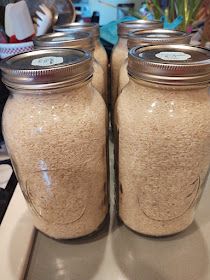 What's in your home pantry?: Dry Canning Dry Canning, Canning Beans, Dehydrating Food Storage, Home Pantry, Canning Kitchen, Ball Canning Jars, Pressure Canning Recipes, Emergency Preparedness Food, Canning Fruit