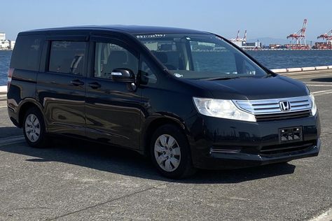 You cannot miss this 2012 HONDA STEPWAGON for only USD 1,300 (Car Cost). All the best deals at IBC Auto. #ibcauto #japanusedcars #cotd #honda #stepwagon #stationwagon Honda Stepwagon, Sun Roof, Car Images, Black Wheels, Air Bag, Engine Types, Station Wagon, Tyre Size, Wheel Cover