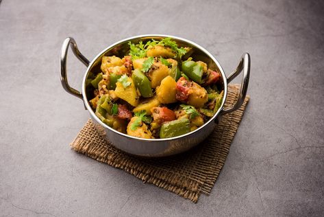 Roasted Capsicum, Vegetable Dish, Vitamin B6, Shimla, Green Bell Peppers, Sweet And Sour Pork, Bell Peppers, Free Radicals, Pressure Cooking