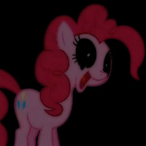 Creepy Pinkie Pie, My Little Pony Horror, Noor Core, Mlp Gore, Mlp Horror, Mlp Creepy, Mlp Creepypasta, Scary Photos, Nostalgia 2000s