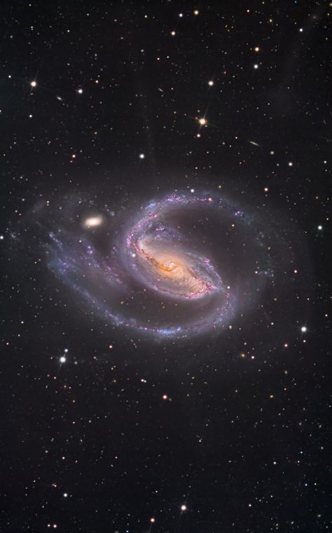 NGC 1097 Galaxy Asthetic Picture, Pretty Space Pictures, Tati Moons, Astronomy Aesthetic, Zodiac Chinese, Outer Space Wallpaper, Cosmos Space, Astronomy Pictures, Galaxy Images