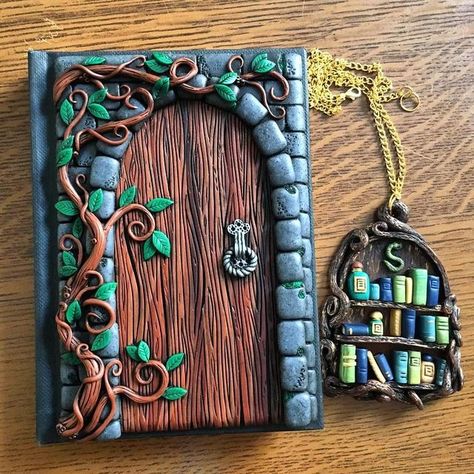 Polymer Journal, Polymer Clay Books, غلاف الكتاب, Art Journal Cover, Clay Fairies, Art Texture, Diy Journal, Polymer Clay Projects, Handmade Books