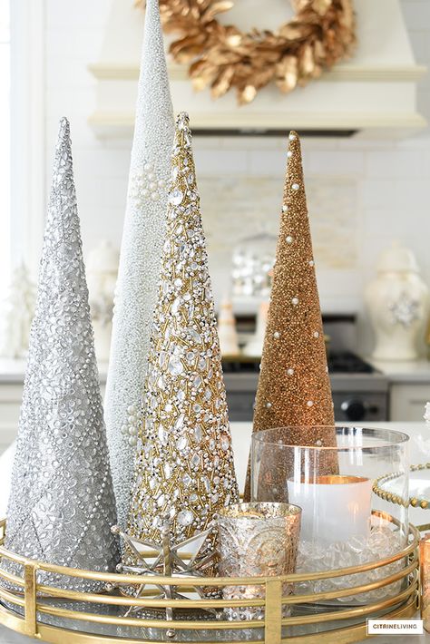 Silver And Gold Christmas, Christmas Elegant, Glam Christmas Decor, Christmas Cones, Metallic Christmas, Photoshoot Family, Glam Christmas, Christmas Table Centerpieces, Cone Christmas Trees