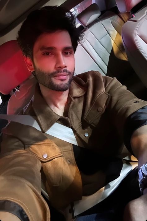 Rohit Khandelwal