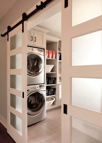 Traditional Laundry Room, Stylish Laundry Room, Basement Laundry Room, Basement Laundry, Laundry Mudroom, Laundry Room Remodel, Mud Rooms, Home Laundry, Laundry Room Storage