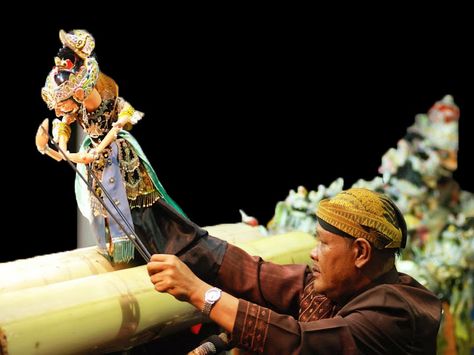 Wayang Golek Sunda, Indonesian Puppets, Musik Tradisional, Wayang Golek, Theatre Performance, Label Image, Google Doodle, Pencak Silat, West Java