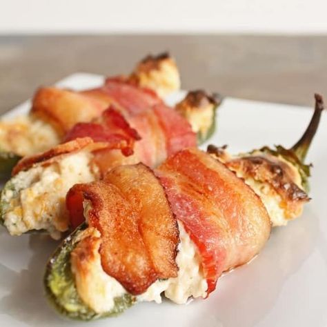 Jalapeno Poppers Bacon Wrapped, Grilled Bacon Wrapped Asparagus, Healthy Bacon Recipes, Bacon Recipes Breakfast, Easy Bacon Recipes, Bacon Recipes For Dinner, Bacon Recipes Appetizers, Stuffed Jalapeno, Cheese Turkey