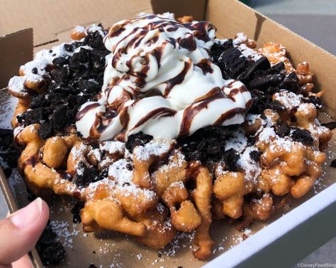 REVIEW and Pics! The Delicious NEW Funnel Cakery in Downtown Disney! | the disney food blog Oreo Funnel Cake, Funnel Cake Fries, Disneyland Food, Oreo Cake, Funnel Cake, Chocolate Drizzle, Cake Lover, Downtown Disney, Disney Food Blog