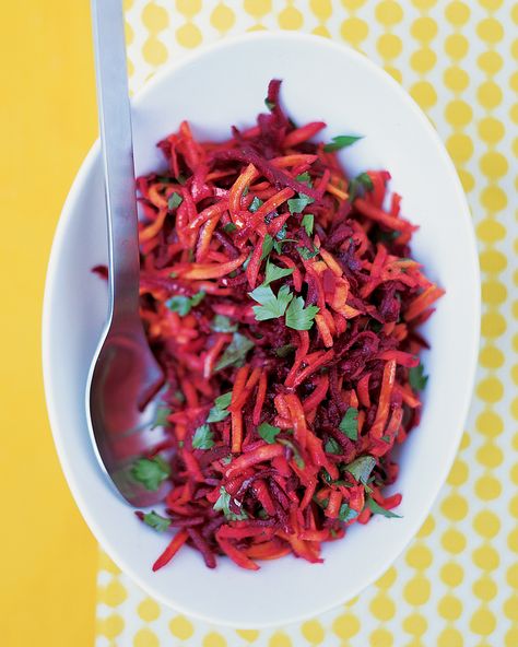 Beets, which are rich in folic acid and vitamin C, are the primary ingredient of this simple salad. Beet And Carrot Salad, Beetroot And Carrot Salad, Beet Salad Recipe, Carrot Salad Recipes, Beet Salad Recipes, Raw Beets, Beetroot Salad, Carrot Salad, Main Dish Salads