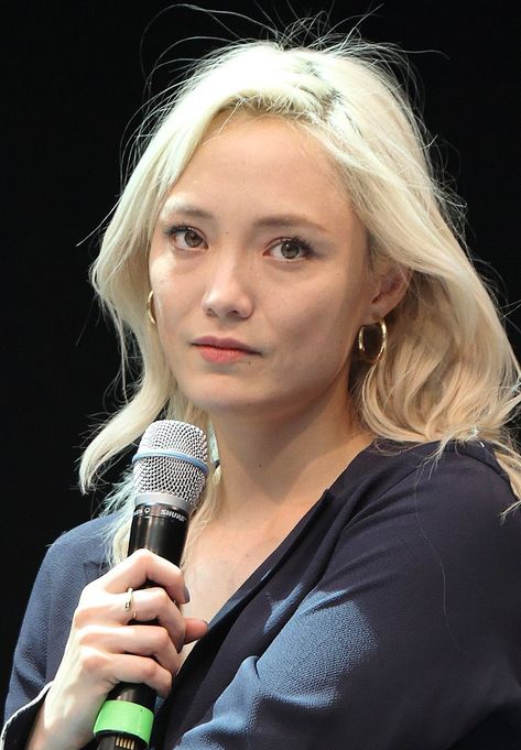 HAPPY 35th BIRTHDAY to POM KLEMENTIEFF!! 5/3/21 Born Pom Alexandra Klementieff, French actress and model. She was trained at the Cours Florent drama school in Paris and appeared in such French films as The Easy Way (2008) and Sleepless Night (2011), before making her American film debut in Oldboy (2013). Pom Klementieff, Lily Collins Style, Blonde Asian, Beatles Art, Female Eyes, Avengers Infinity, Marvel Actors, Marvel Women, French Actress