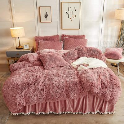 Fuzzy Comforter, Pink Bedding Set, Fluffy Duvet, Velvet Bedding Sets, Old Pink, Fringe Pillows, Quilted Pillow Shams, Velvet Bed, Pink Bedding