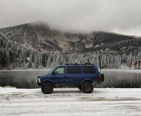 Astro Van Camper, Off Road Rv, Camper Build, Astro Van, Van Camper, Camper Vans, Ambulance, School Bus, Camper Van