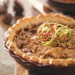 Caramel Apple Walnut Pie Apple Walnut Pie Recipe, Apple Walnut Pie, Walnut Pie Recipe, Nut Pie, Holiday Pies Recipes, Walnut Pie, Apple Caramel, Apple Walnut, Holiday Pies