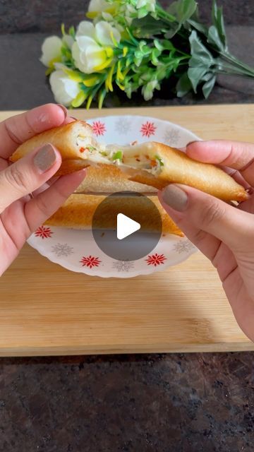 Poonam Chaudhary on Instagram: "Try this cheesy veg paneer bread roll and enjoy with your friends and family😍
#paneerbreadroll #breadrolls #cheesypaneerbreadroll #vegcheesyrolls #vegcheesepaneerroll #breadrecipes #breadsnacks #eveningsnacks #quicksnacks #indianstreetfood #streetfood #breadsnacks #paneersnacks #cheesesnacks #paneerrecipes #paneerlovers #kidsrecipes" Bread Rolls Recipe Indian, Paneer Bread Roll, Paneer Snacks, Cheesy Rolls, Bread Rolls Recipe, Recipe Indian, Cheese Snacks, Bread Snacks, Bread Roll