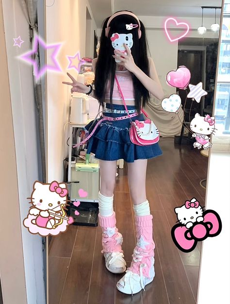 Hello Kitty Theme Outfit, Pink Harajuku Fashion, Hello Kitty Rave Outfit, Sanrio Outfit Ideas, Hello Kitty Outfit Ideas, Sanriocore Outfits, Hello Kitty Outfits, Cute Y2k Outfits, Harajuku Outfit