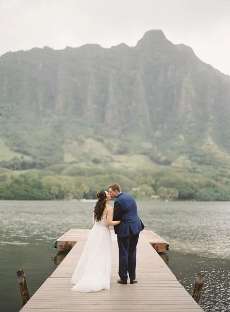 Small Hawaii Wedding, Kissing Photo, Oahu Elopement, Secret Island, Modern Elopement, Kualoa Ranch, Tropical Beach Wedding, Elopement Wedding Photography, Hawaii Destination Wedding