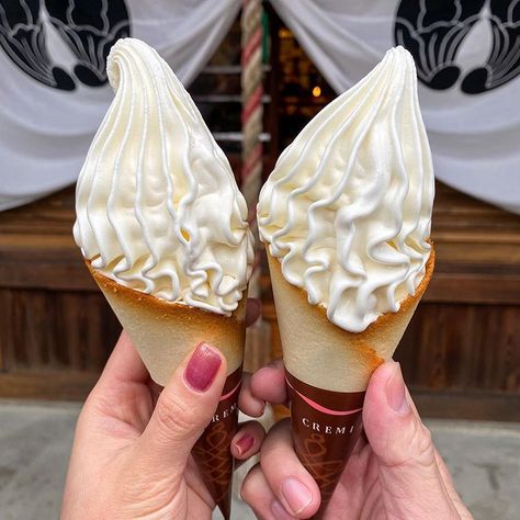 Cremia ice cream is always one of my fav ice creams in the whole wide world. I can’t count how many cremia we had during our Japan &… Wide World, Ice Creams, Soft Serve, Food Trucks, Food Truck, Japanese Food, How Many, The Whole, Ice Cream