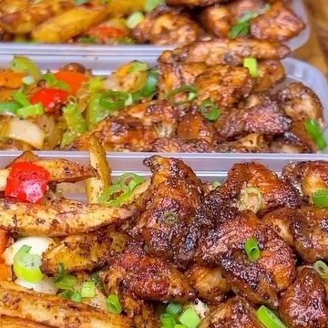 Jalal on Instagram: "High Protein Crispy Salt n Pepper Chicken & Chips Meal Prep! Only 436 Calories per serve🤌🏽🔥 Combining 2 very popular takeout meals! This tastes absolutely delicious, is low in calories, filling and easy to make for the week ahead! Macros per serving (4 total) 436 Calories | 40g Protein | 47g Carbs | 10g Fat Ingredients (for 4 servings) - 700g Raw Chicken Breast Cubed - 1 tbsp Dark & Low Soy Sauce each - 2 tsp Black Pepper - 2 tsp Garlic Powder - 25-30g Corn Flour / Corn 40g Protein, Season Salt, Chicken Chips, Chicken And Chips, Salt And Pepper Chicken, Raw Chicken Breast, Poultry Dishes, Chicken Ideas, Low Carb Salad