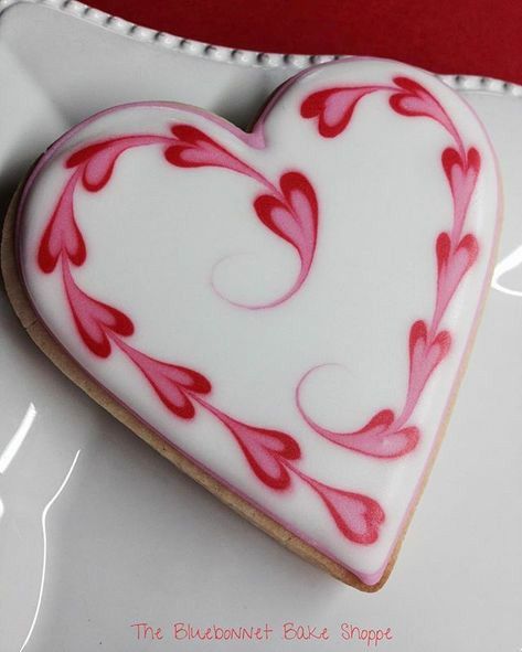 Valentines Day Sugar Cookies, Valentine Cookies Decorated, Cookies Valentines, Valentine Cookie, Valentine Sugar Cookies, Valentines Baking, Valentines Cookies, Cookie Decorations, Sugar Cookie Ideas