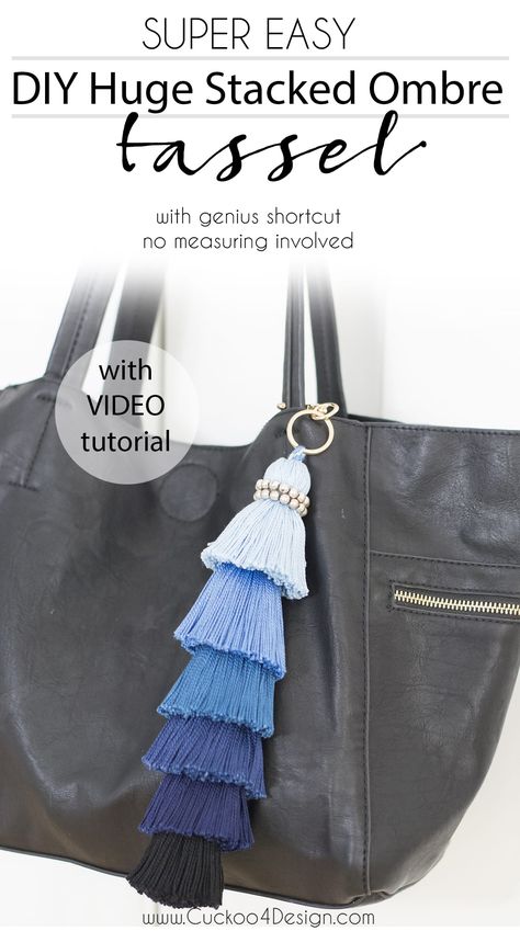 DIY huge stacked ombre tassel with genius shortcut. No measuring involved! via @jakonya Diy Purse Tassel, Tassel Keychain Diy, Tassel Diy, Tassels Tutorials, Tassel Crafts, How To Make Tassels, Dyi Gifts, Diy Ombre, Tassel Purse