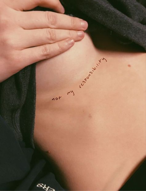 Not My Responsibility Tattoo, Billie Eilish Related Tattoos, Billie Eilish Tatoos Idea, Billie Eilish Tattoo Ideas Lyrics, Billie Eilish Inspired Tattoos, Billie Eilish Tattoo Ideas, Tattoos Unique Meaningful, Billie Eilish Tattoo, Tattoo Back Tattoo