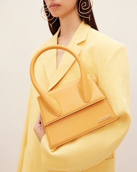 Jacquemus Le Grand Chiquito, Le Grand Chiquito, Structured Bag, Dark Yellow, Light Orange, Metallic Logo, Christmas Shopping, Smooth Leather, Balenciaga