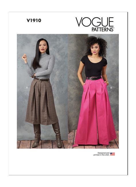 Wide Leg Pants Pattern, Sewing Pattern Shop, Pants Sewing Pattern, Vogue Sewing, Vogue Sewing Patterns, Vogue Pattern, Vogue Patterns, Petite Tops, Pleated Pants