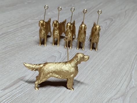 15 Place Card Holders Standing English Setter figurine Gold Animal Place Card Holders, Colorful Wedding Decorations, Card Holder Wedding, Table Number Holder, English Setter Dogs, Gift Table Wedding, Table Number Holders, Metallic Gold Color, Place Card Holder