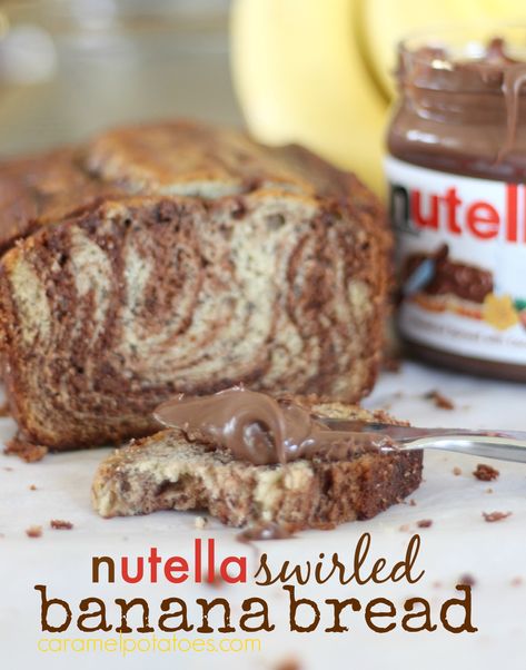 Banana Bread Healthy, Nutella Banana Bread, Nutella Recipes Easy, Bread Healthy, Nutella Desserts, Banana Nutella, Breaking Bread, Swirled Bread, Nutella Recipes