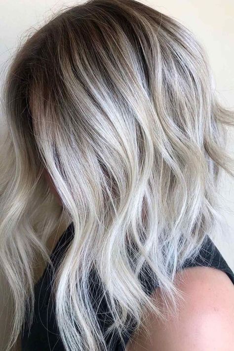 Ombré Short Hair, Summer Hair Colour, Hair Colour Trends, Balayage Lob, Trendy We Fryzurach, Platinum Blonde Hair Color, Balayage Blond, Blond Balayage, Shadow Root