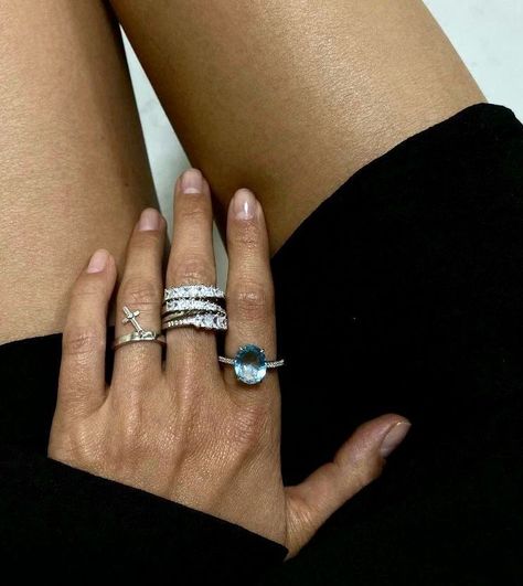 Silver Brunette, Manifesting Future, Ruby Diamond Engagement Ring, Brunette Aesthetic, Birkin Mom, Manifesting Dreams, Preppy Dresses, Tennis Clubs, Color Board