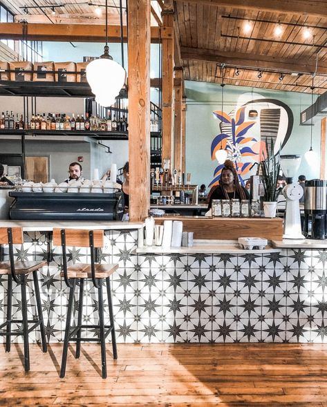 The 10 Best Coffee Spots in Nashville Best Coffee Shops In Nashville, Nashville Tennessee Aesthetic, Nashville Coffee Shops, Baltimore Trip, Nashville Vibes, Nashville Design, Nashville Aesthetic, Nashville Travel Guide, Nashville Travel