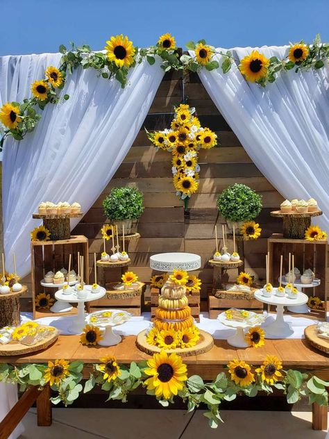 Arianna and Andrea's 1st communion | CatchMyParty.com 1st Communion Party Ideas, Sunflower Party Themes, Communion Party Ideas, Sunflower Birthday Parties, Sunflower Wedding Decorations, Sunflower Theme, Sunflower Party, Floral Door Wreaths, Sunflower Baby Showers