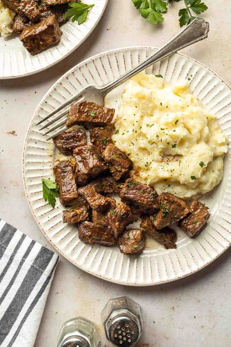 Mashed Potatoes With Steak, Beef With Mashed Potatoes, Stake And Mashed Potatoes, Dinner Ideas For Meal Planning, Mashed Potatoe Dinner Ideas Meals, Garlic Butter Steak Bites With Mashed Potatoes, Garlic Steak Bites And Mashed Potatoes, Steak Tips And Mashed Potatoes, Steak Bites With Mashed Potatoes