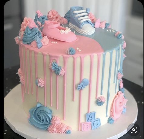 Cakes Gender Reveal, Unisex Baby Shower Cakes, Cake Gender Reveal, Gender Reveal Cake Pops, Baby Shower Gender Reveal Cake, Gender Reveal Cakes, Baby Shower Cakes Neutral, Baby Reveal Cakes, Baby Shower Cake Designs