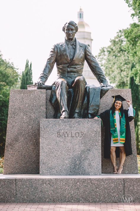 Baylor University Logo, Baylor University Campus, Female Officer, Dorm Aesthetic, University Dorm, College Graduation Pictures Poses, College Senior Pictures, University Graduate, City Postcard