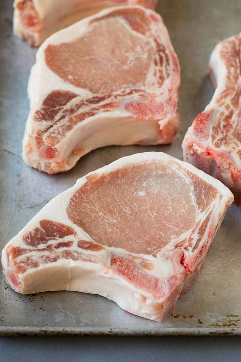 Pork Chops Fried, Deep Fried Pork Chops, Fried Pork Chops Recipe, Fried Pork Chop Recipes, Brown Sugar Pork Chops, Mushroom Pork Chops, Make Brown Sugar, Pork Chop Recipe, Easy Pork Chops