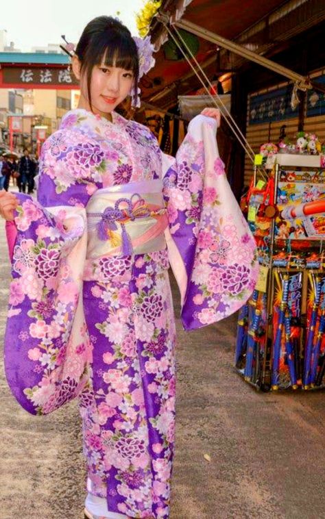 Purple Kimono, Kimono Traditional, Kimono Outfits, Japanese Outfits, Japanese Kimono, Kimonos, Japanese Traditional, Diy Clothes, Pretty Outfits