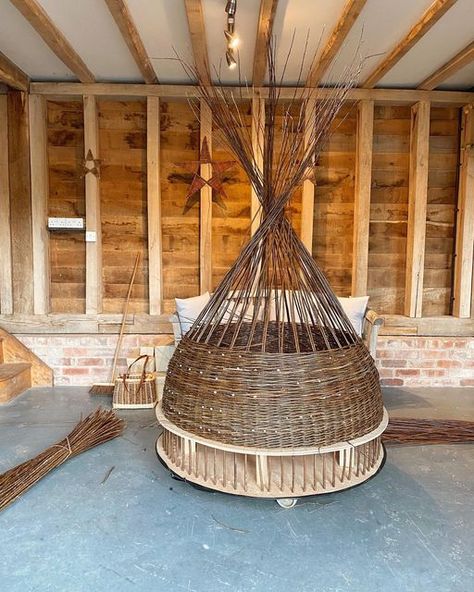 Willow Weaving Projects, Living Willow Dome, Willow Weave Christmas Tree, Willow Playhouse, Willow Lampshade, Christmas Willow Weaving, Willow Dome, How To Prepare Willow For Weaving, Willow Weaving Sculpture