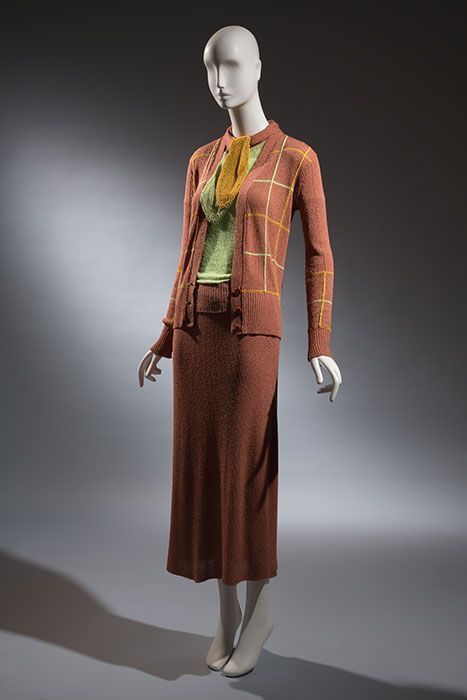 Matching Top And Skirt, Vintage Fashion 1930s, 1930 Fashion, Sweater And Skirt, Womens Golf Fashion, 30s Fashion, Golf Attire, 1930s Fashion, Vestidos Vintage