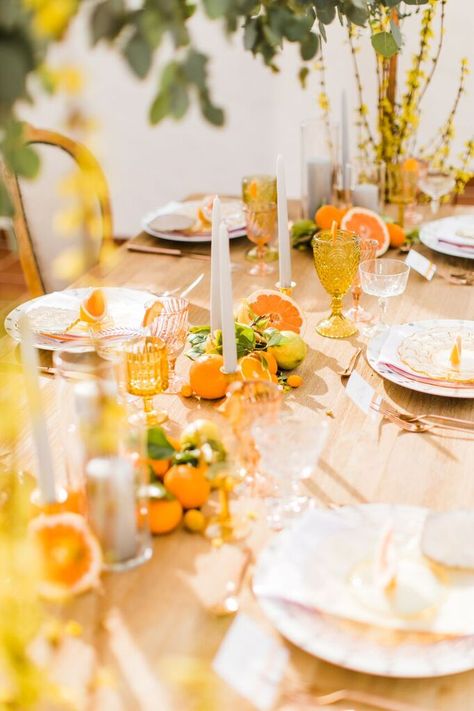 Grapefruit Table Decor, Citrus Garden Party, Kumquat Wedding, Orange Engagement Party, Citrus Wedding Decor, Citrus Wedding Theme, Citrus Tablescape, Orange Themed Wedding, Summer Spritz