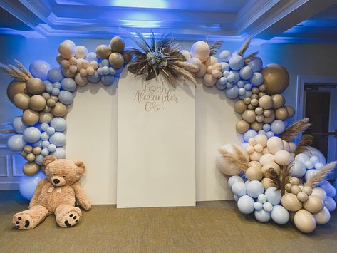 Arch Backdrop Panel Trio. Two 7’ panels, one 8’ panel. Main panel can be customized with a name or couples name. Chiara Wall Backdrop With Balloons, Arch Backdrop Panels, Birthday Party Paper Decorations, Backdrop Panels, Chiara Backdrop, Baby Shower Pictures, Arch Wall, Ink Lettering, Arch Backdrop