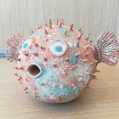 Paper Mache Sea Creatures, Puffer Fish Art, Paper Mache Fish, Junk Kouture, Balloon Fish, Starfish Painting, Ocean Baby Showers, Paper Fish, Paper Mache Art