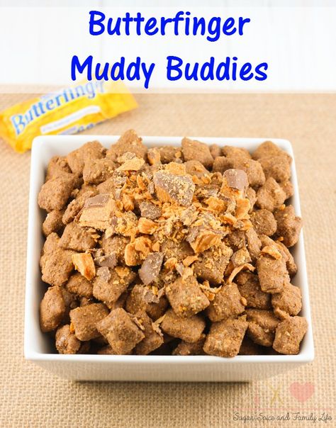 Butterfinger Muddy Buddies Recipe Puppy Chow Snack, Puppy Chow Cookies, Chex Mix Recipes Original, Puppy Chow Chex Mix Recipe, Chow Puppy, Chex Mix Puppy Chow, Muddy Buddies Recipe, Chow Recipe, Puppy Chow Recipes