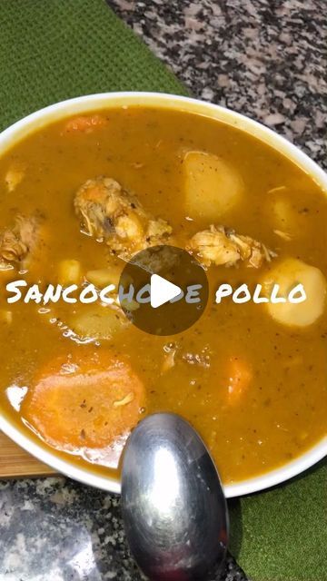 Cocinando con lily on Instagram: "Receta de sancochito de pollo 🇩🇴♥️😋 ay santísimo que delicia!! #rd #sancocho #receta #comida #cocina #comidacriolla #comidacaseras" Chicken Sancocho Recipe, Sancocho Recipe, Colombian Cuisine, October 27, Lily, Chicken, On Instagram, Instagram