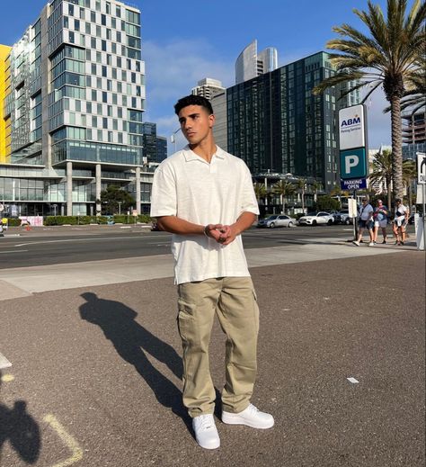 Outfits With Air Force Ones Men, Dubai Men Outfit, Miami Outfits Men, Miami Mens Fashion, Night Out Outfit Men, Air Force 1 Outfit Men, Streetwear Ideas, Classy Outfits Men, Miami Outfits