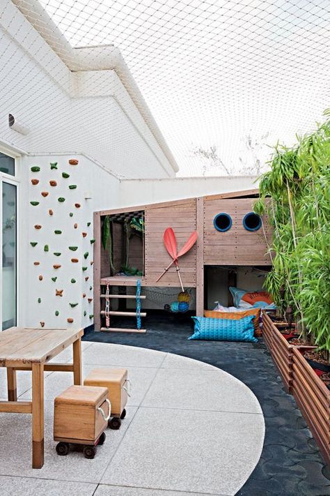 Backyard Ideas For Kids, Rustic Outdoor Spaces, Kid Friendly Backyard, Playhouse Ideas, Play Area Backyard, Building A Treehouse, Modern Outdoor Spaces, Outdoor Play Areas, Kids Outdoor Play